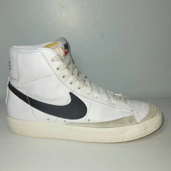 🎀 Nike Blazer Mid 77 Vintage White Black 6.5 W - Picture 9 of 13
